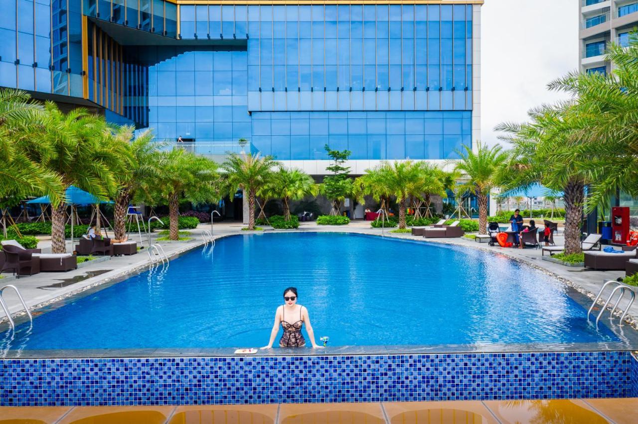Muong Thanh Luxury Ha Long Centre Hotel ภายนอก รูปภาพ