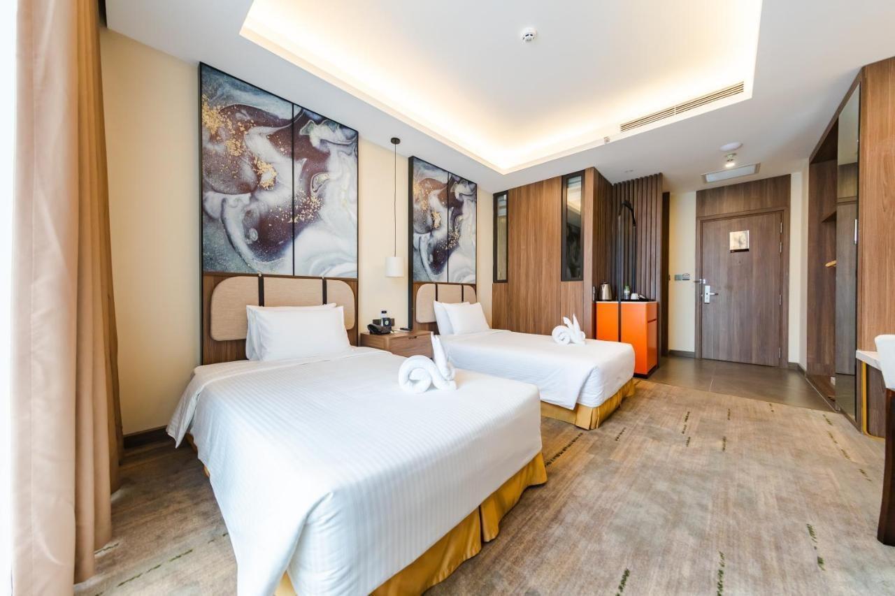 Muong Thanh Luxury Ha Long Centre Hotel ภายนอก รูปภาพ
